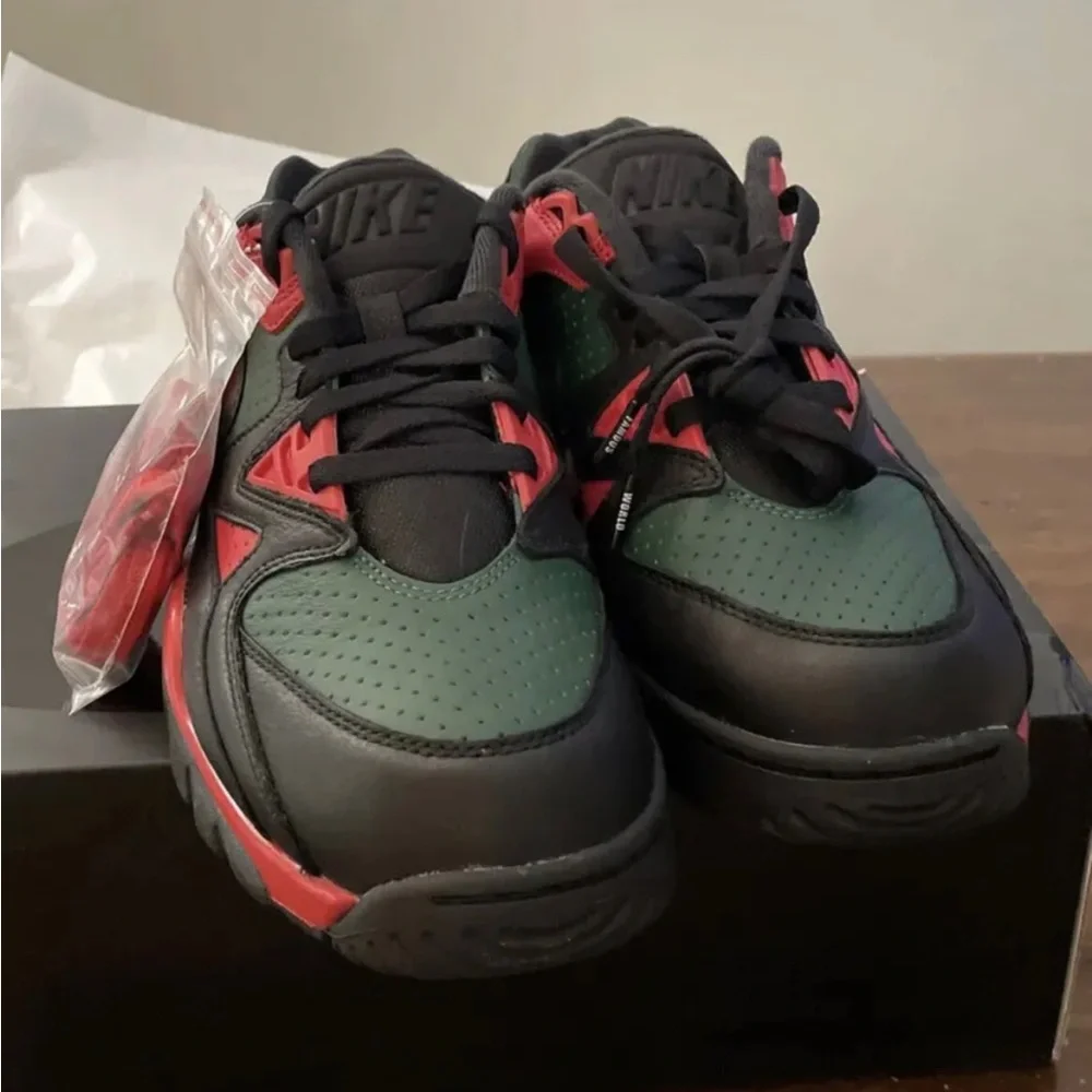 Supreme Nike Air Cross Trainer 3 - Picture 7 of 7